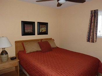 אוסויוס Desert Surfside Waterfront Accommodations מראה חיצוני תמונה