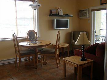אוסויוס Desert Surfside Waterfront Accommodations מראה חיצוני תמונה